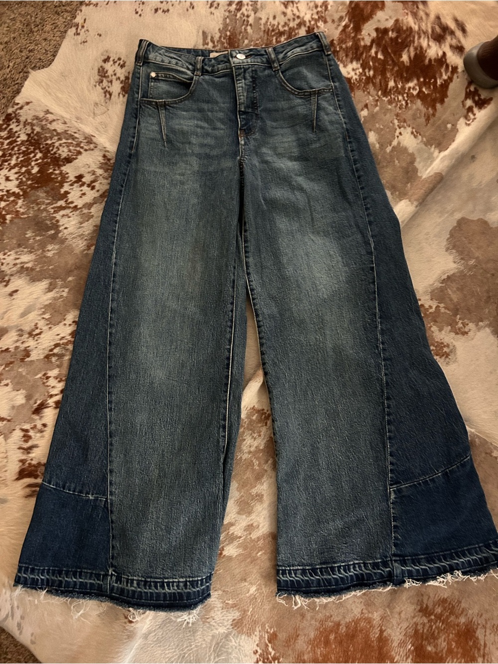 Anthropologie Pilcro The Darien Paneled Wide Leg Flare Jeans - Picture 3 of 5